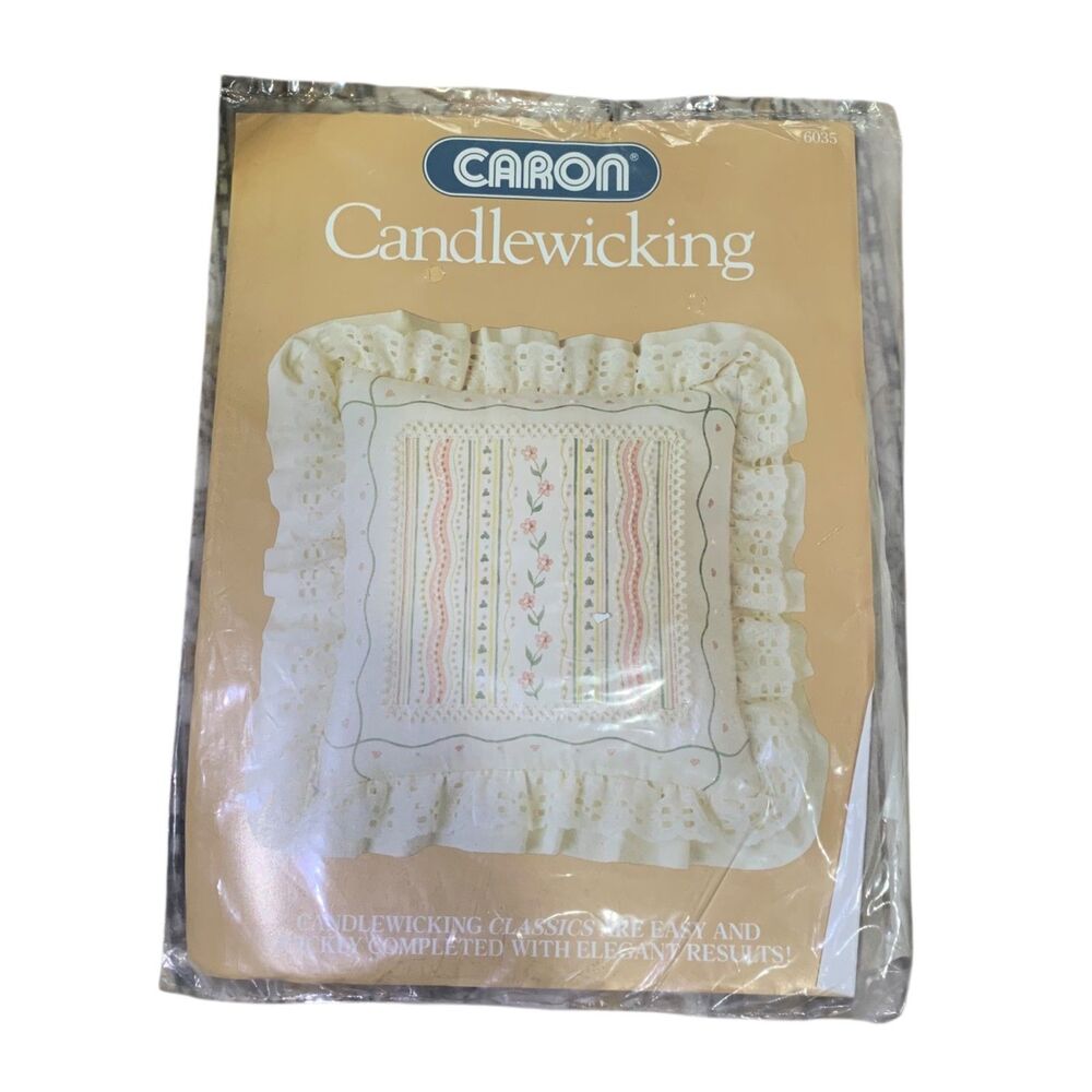 Vintage 1984 Caron Candlewicking Kit 6035 Pillow Design Cottagecore